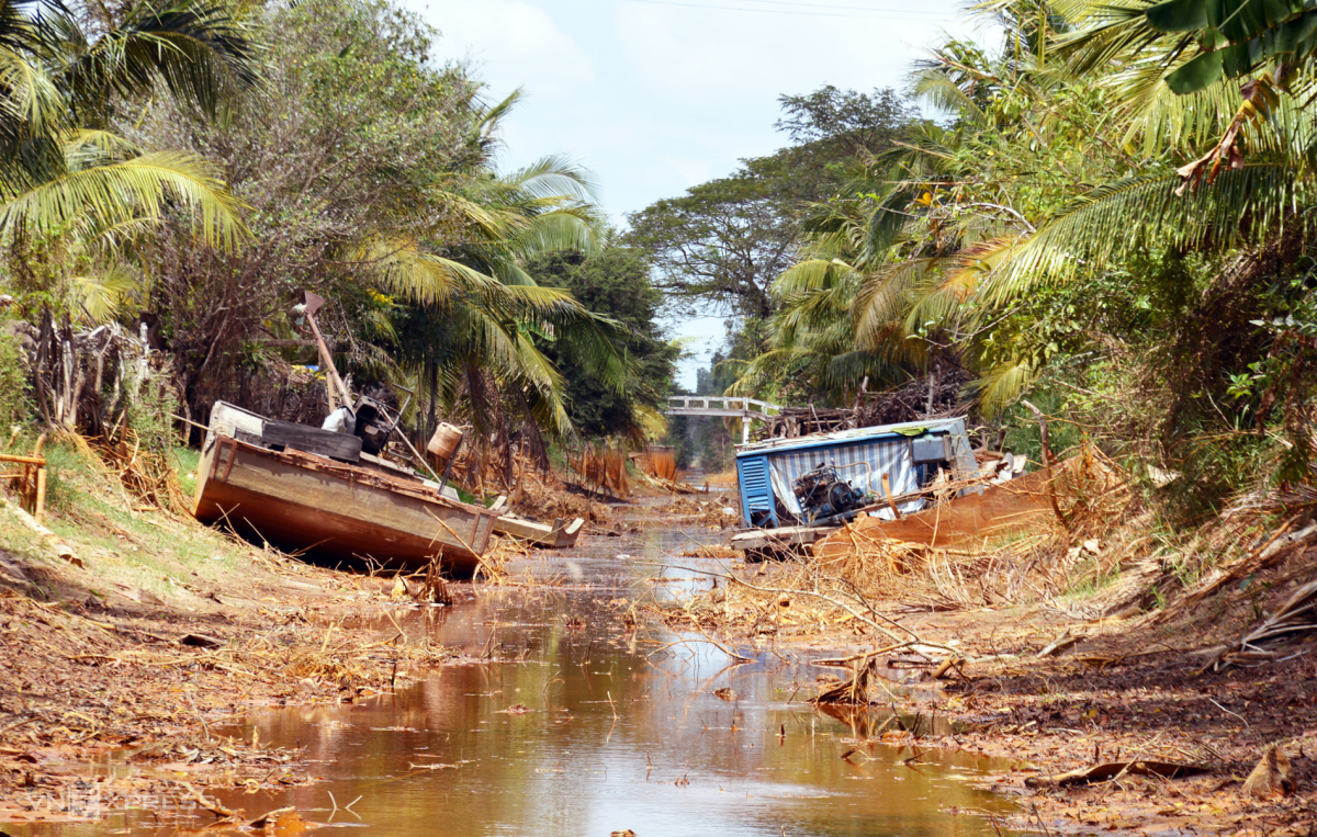Severe subsidence and erosion afflict Vietnam's southernmost province